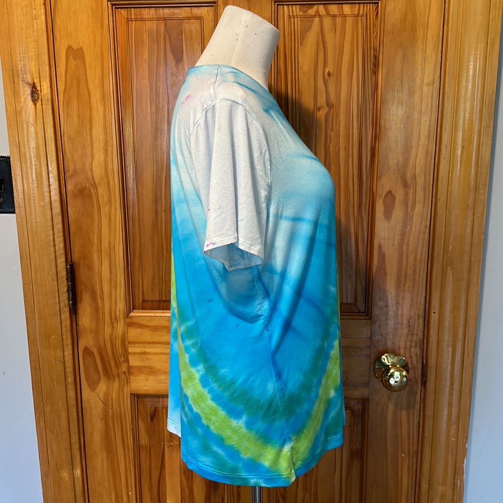 Tye dye t-shirt - Picture 7 of 8